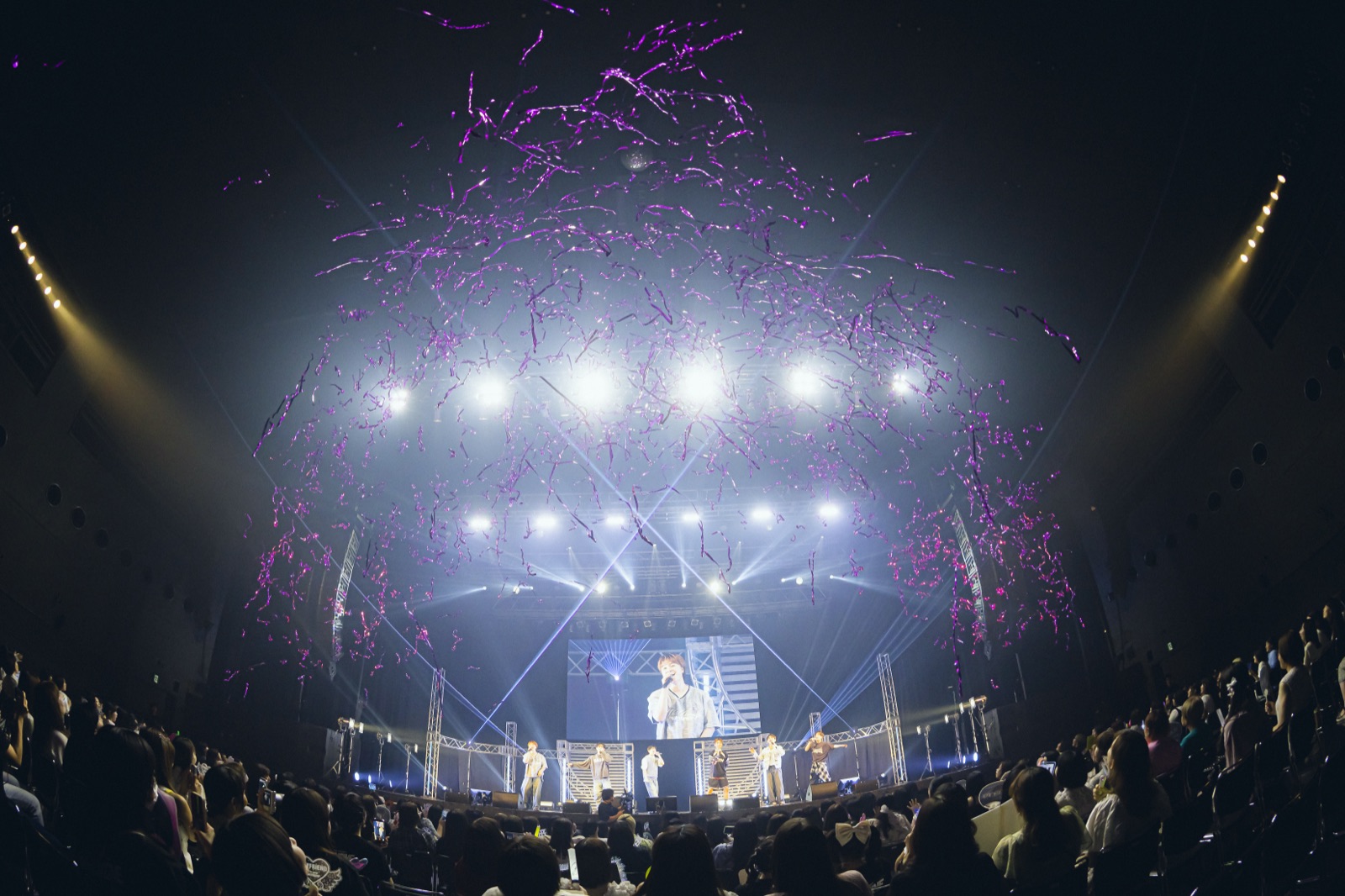 RE:ENGINE stage photo 1
