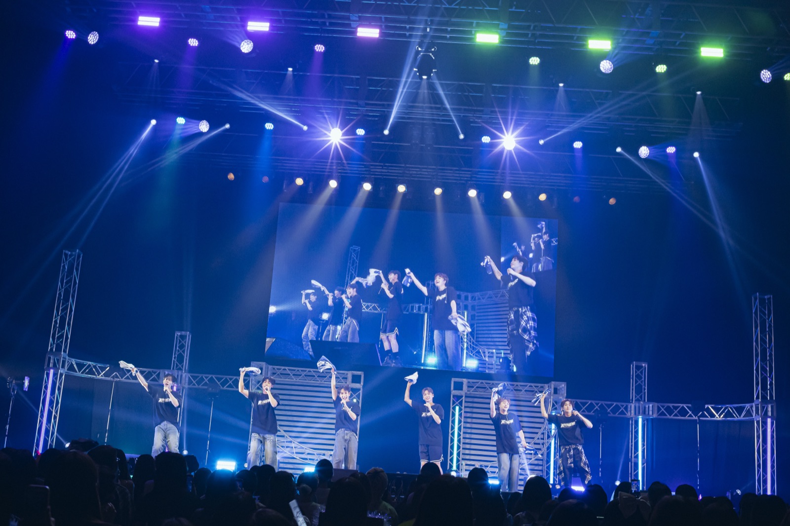 RE:ENGINE stage photo 6